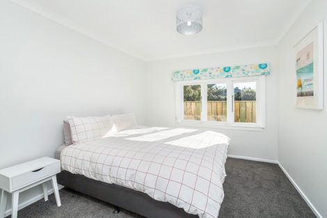 Photo of property in 18a Humphries Street, Greytown, 5712