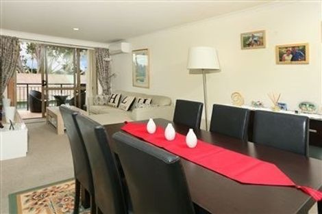 Photo of property in 3f/1 Wadier Place, Henderson, Auckland, 0610
