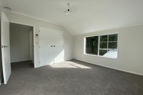 Photo of property in 35 Old Coach Road, Johnsonville, Wellington, 6037