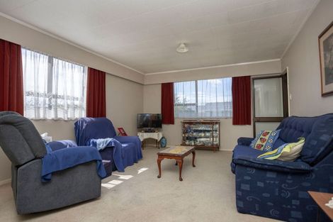 Photo of property in 17 Trafalgar Street, Dannevirke, 4930