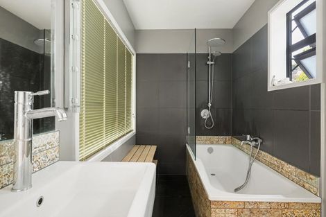 Photo of property in 1e Fifeshire Crescent, Stepneyville, Nelson, 7010