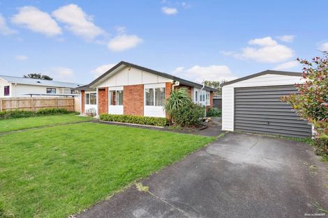 Photo of property in 1/6 Trimdon Street, Randwick Park, Auckland, 2105