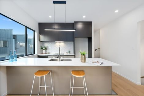 Photo of property in 25 Mason Street, Wanaka, 9305