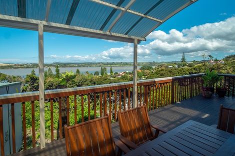 Photo of property in 70 Cheviot Street, Mangawhai Heads, Mangawhai, 0505