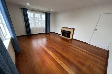 Photo of property in 44 Vogel Street, Roslyn, Palmerston North, 4414