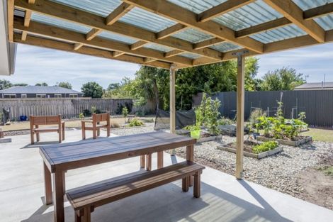 Photo of property in 12 Awahou Place, Foxton, 4814