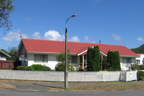 Photo of property in 7 Hartford Crescent, Totara Park, Upper Hutt, 5018