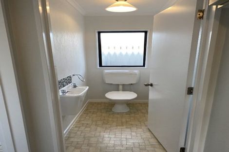 Photo of property in 17 Tui Mill Grove, Feilding, 4702