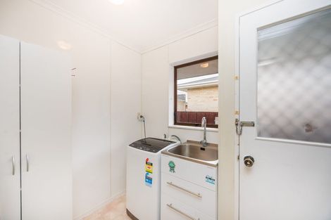 Photo of property in 235b Grey Street, Palmerston North, 4414