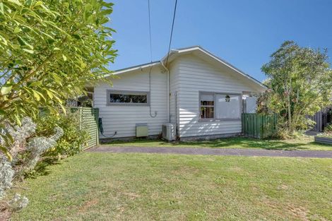 Photo of property in 16 Maunder Street, Marton, 4710