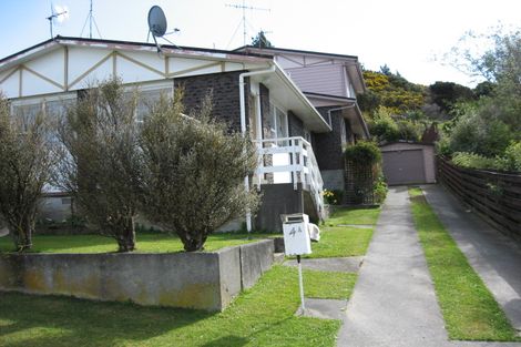 Photo of property in 4 Naseby Grove, Wainuiomata, Lower Hutt, 5014