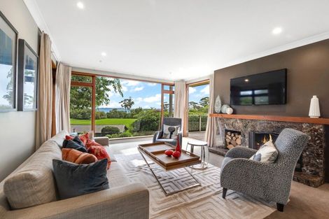 Photo of property in 247 Broomfields Road, Whitford, Howick, 2571