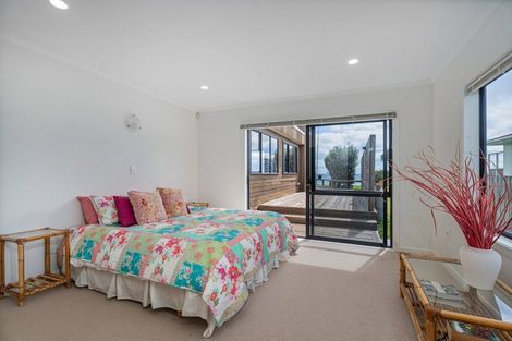 Photo of property in 250 Kenwood Drive, Matarangi, Whitianga, 3592