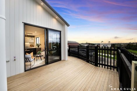 Photo of property in 53 Puhikawa Street, Massey, 0614