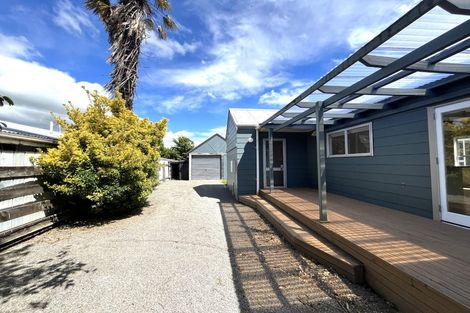 Photo of property in 20 Moore Crescent, Carterton, 5713