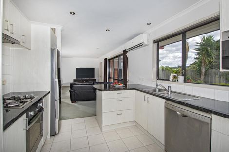 Photo of property in 6 Mcainch Place, Te Kamo, Whangarei, 0112