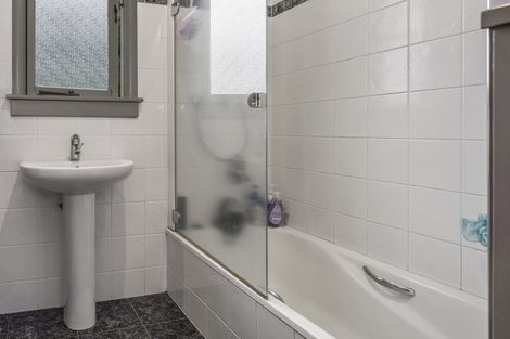 Photo of property in 37 Burrows Street, Tauranga South, Tauranga, 3112