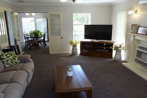 Photo of property in 3 Eden Street, Levin, 5510