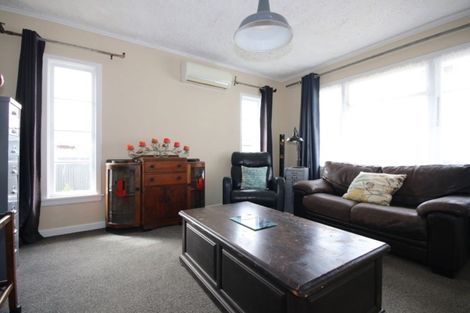 Photo of property in 246f Marine Parade, Bluff, 9814