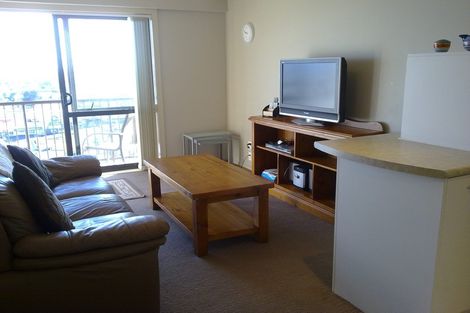 Photo of property in The Rennaissance, 14d/18 Ronwood Avenue, Manukau, Auckland, 2104