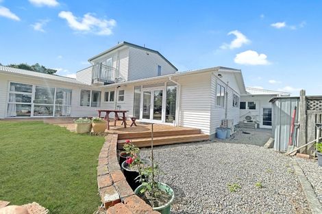 Photo of property in 27 Silverbirch Grove, Churton Park, Wellington, 6037