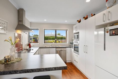 Photo of property in 27 Coby Sydney Drive, Bell Block, New Plymouth, 4312