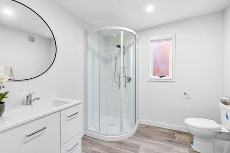 Photo of property in 77 Wesley Street, South Dunedin, Dunedin, 9012