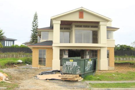 Photo of property in 20 Compass Way, Half Moon Bay, Auckland, 2012