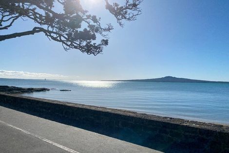 Photo of property in 1/209 Tamaki Drive, Kohimarama, Auckland, 1071