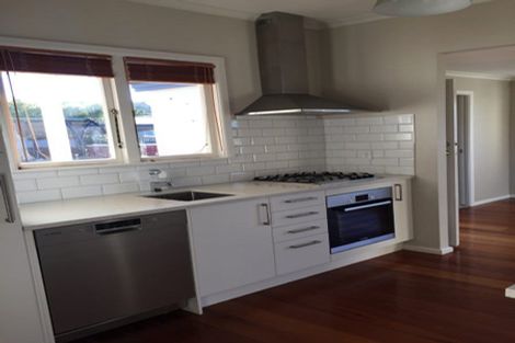 Photo of property in 15 Waterhouse Street, Taradale, Napier, 4112