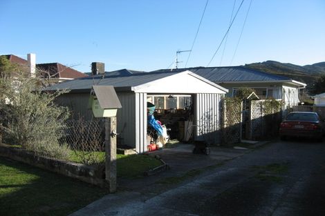 Photo of property in 30 Petrie Street, Wainuiomata, Lower Hutt, 5014
