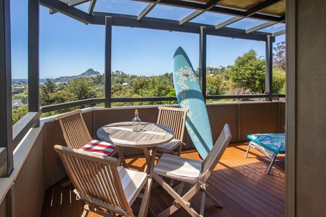 Photo of property in 2 Hinemoa Terrace, Tairua, 3508