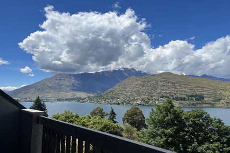 Photo of property in 18 Woodbury Rise, Queenstown, 9300