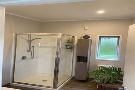 Photo of property in 84 Kaihau Road, Karioitahi, Waiuku, 2683