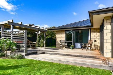 Photo of property in 21 Old Red Barn Road, Halswell, Christchurch, 8025