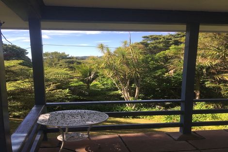 Photo of property in 85 Leigh Road, Leigh, 0985