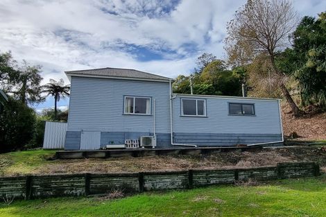 Photo of property in 26 Puketahi Street, Greymouth, 7805