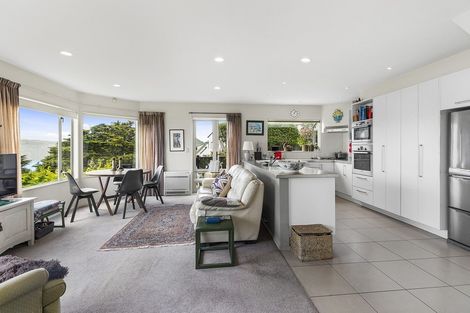 Photo of property in 13 Signallers Grove, Strathmore Park, Wellington, 6022