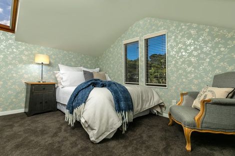 Photo of property in 1 The Knoll, Greenhithe, Auckland, 0632