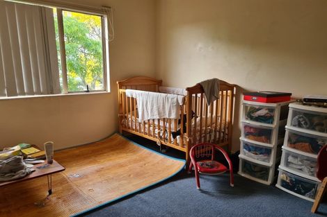 Photo of property in 3 Butia Avenue, Henderson, Auckland, 0612