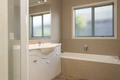 Photo of property in 2 The Circle, Nukuhau, Taupo, 3330