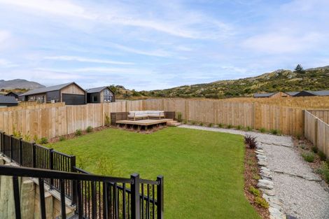 Photo of property in 18 Grain Close, Jacks Point, 9371