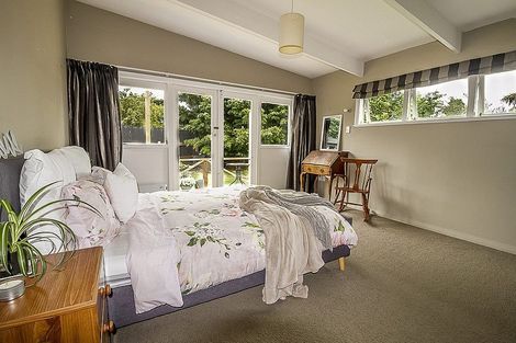 Photo of property in 12 Kent Crescent, Awapuni, Palmerston North, 4412