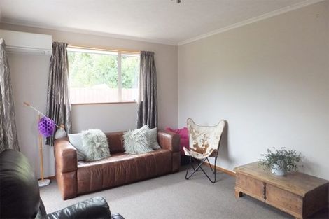 Photo of property in 1/5 Tuscany Place, Beckenham, Christchurch, 8023