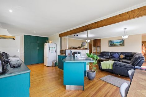 Photo of property in 33 Barrett Road, Whakamarama, Tauranga, 3180