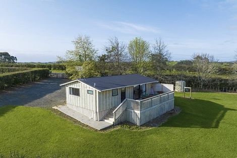 Photo of property in 290 Ostrich Road, Patumahoe, Pukekohe, 2679