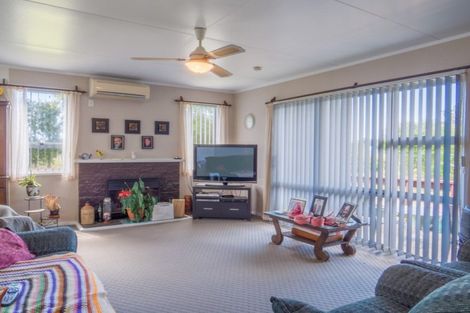 Photo of property in 161 College Road, Edgecumbe, 3120