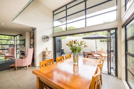 Photo of property in 143 Victoria Avenue, Hokowhitu, Palmerston North, 4410