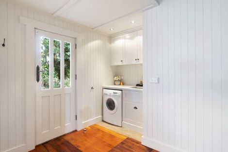 Photo of property in 237 River Road, Claudelands, Hamilton, 3214