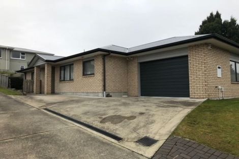 Photo of property in 98a Kawaha Point Road, Kawaha Point, Rotorua, 3010